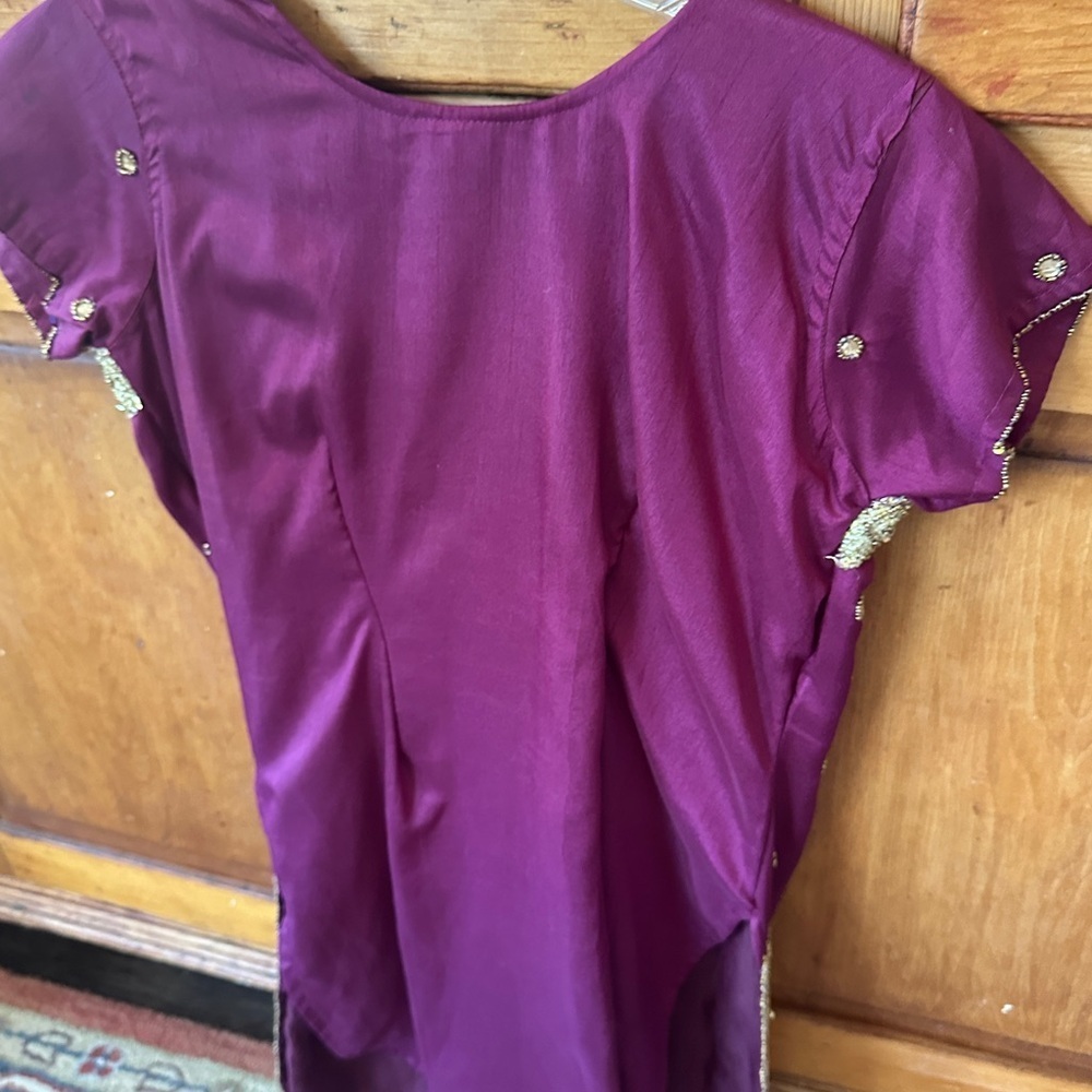 Elegant Purple and Gold Embellished Ethnic Tunic - Picture 3 of 7